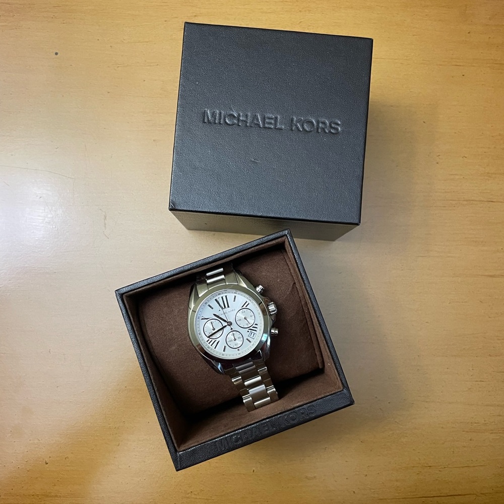 ⭐️Michael Kors Watch⭐️